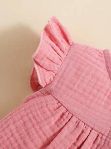 SHEIN Pasgeboren Baby Meisjes Effen kleur Rucheszoom Tops , Bloemen Shorts En Pet 3 stuks