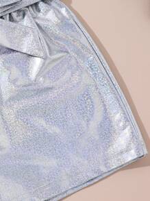 SHEIN Blusa con mangas de vuelo y shorts holográficos para niña preadolescente - Multicolor - Ver 5