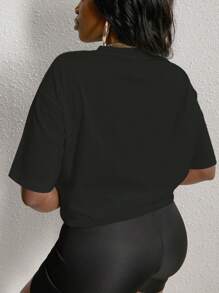 SHEIN Women's Patterned Print Round Neck T-Shirt And Shorts Set