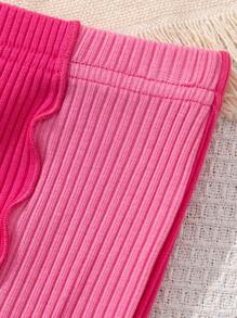 SHEIN 女童運動街頭風格針織撞色圓領短袖 T 卹 & 喇叭褲套裝 - 玫紅色 - 查看 5