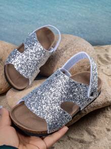 Comfortable, Fashionable, Versatile, Lightweight, And Durable Children's Flat Sandals Suitable For Both Outdoor And Daily Activities - Silver - View 4