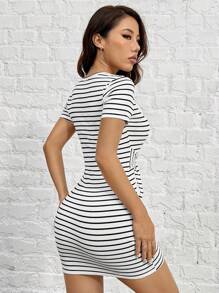 SHEIN EZwear Đen & Trắng Sọc Dệt kim Váy bodycon Đối với phụ nữ - Đen và trắng - Xem 2