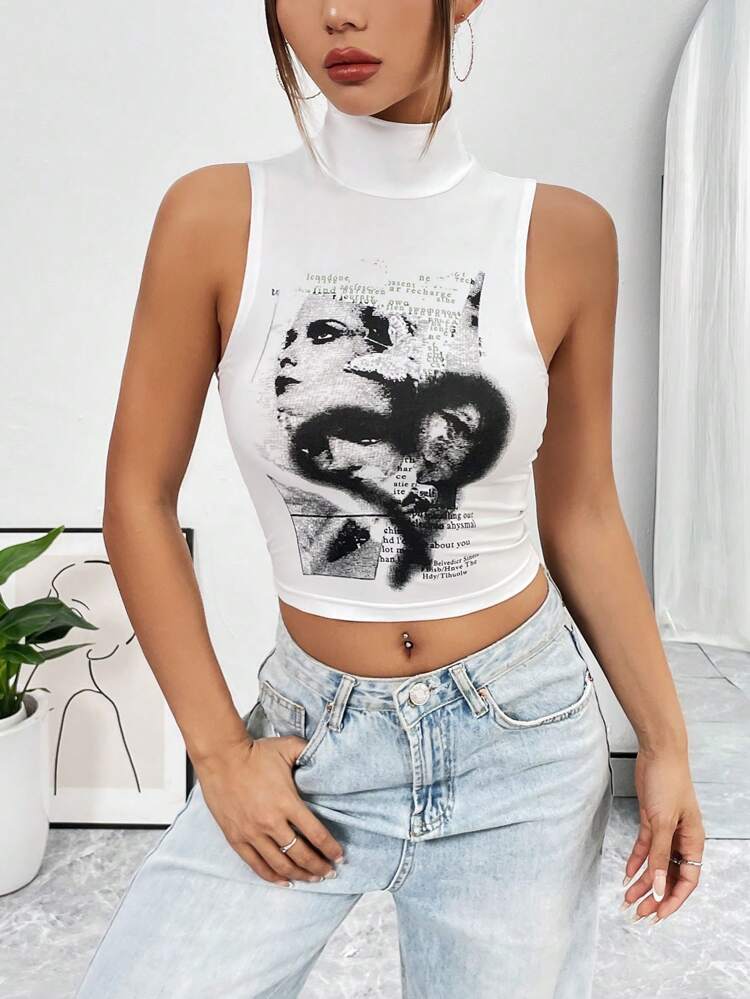 Women'S Printed Stand Collar Crop Top With Character Slogan