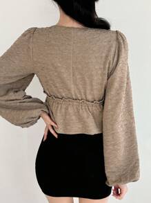 DAZY 女士灯笼袖荷叶边下摆上衣，秋季长袖女式上衣，可爱上衣