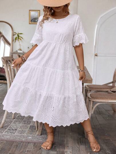 Flouryn Vestido largo monocromático con bordado calado y borde de concha para mujer de talla grande