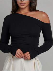 Zyxie قميص نسائي بأكمام طويلة مصممة بكتف واحد ومقاس ضيق