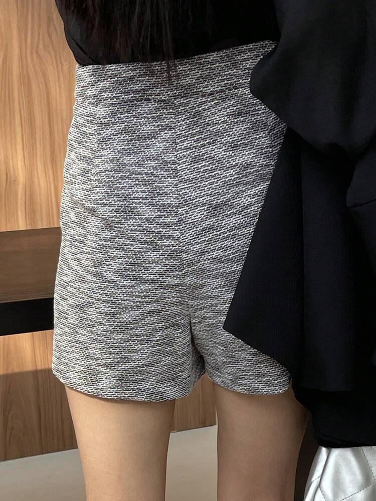 Women's Color-Block Patch Pocket Straight Shorts