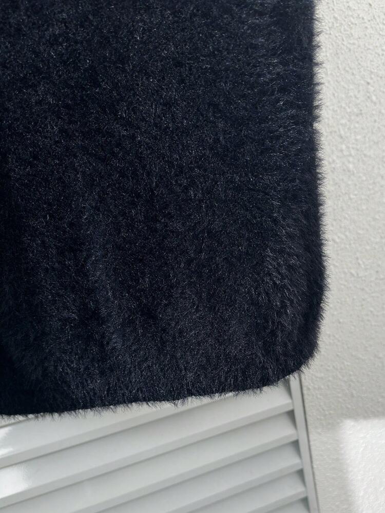 Plus Size Solid Color Knitted Sweater Vest