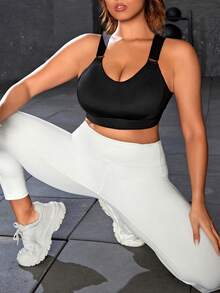 SHEIN Yoga Basic Plus Size Women's Sports Bra With Open Back Design (One-Piece Cup) - Black - View 4