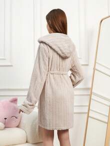 SHEIN Teen Girl Snug Fit Dressing Gown With Pocket Detail - Beige - View 2