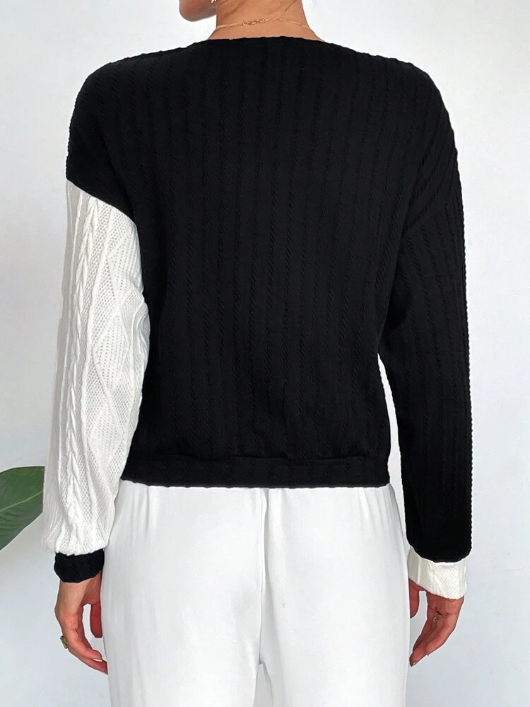 Women's Loose Fit V-neck Color Blocking Casual T-shirt