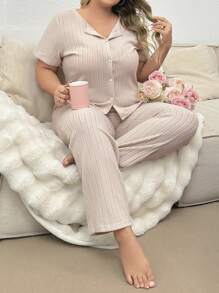 Plus-Size Solid Color Ribbed Knit Casual Pajama Set