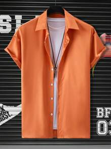 Manfinity Homme Men's Solid Color Short Sleeve Orange Shirt