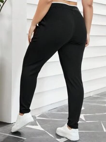 SHEIN Essnce Plus Size High-Waist Slanted Pocket Pants - Black - View 2