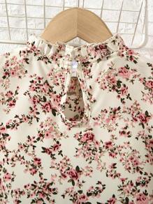 SHEIN Vintaside Kids 2pcs/Set Tween Girl Floral Print Ruffle Hem Top And Pants - Multicolor - View 3