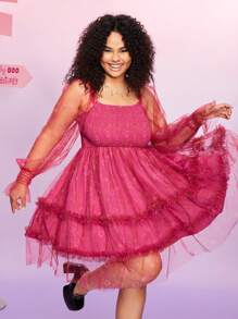 SCOOBY-DOO X SHEIN 加大尺碼卡通圖騰抽褶緊身胸衣泡泡袖連衣裙 - 粉色 - 查看 1