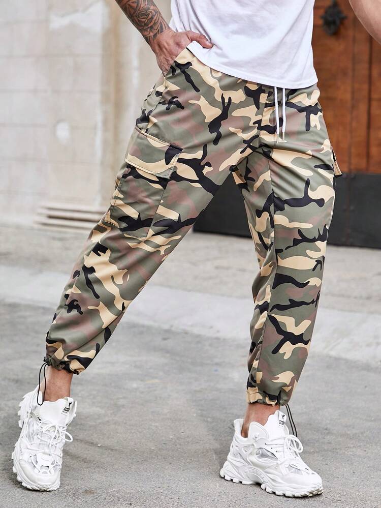Men's Plus Size Camouflage Print Drawstring Waist Cargo Pants