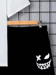 SHEIN Teen Boy Casual Print Patch Round Neck Short Sleeve T-Shirt And Shorts With Crossbody Bag Knit Three-Piece Suit