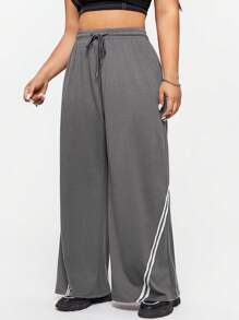 SHEIN EZwear CURVE Plus Size Loose Fit Colorblock Striped Drawstring Waist Sweatpants