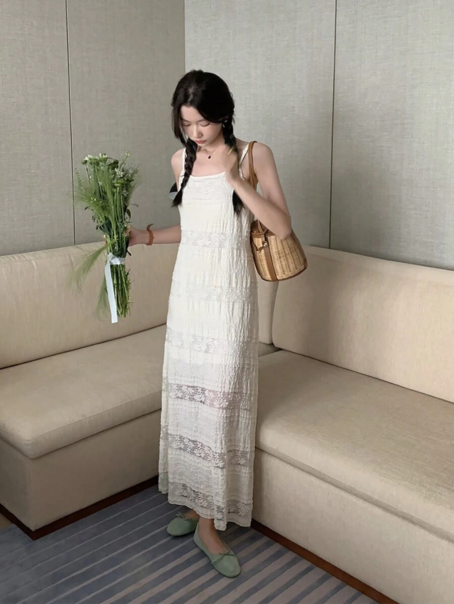 復古蕾絲肩帶連衣裙 - 米色 - 查看 1