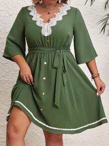 SHEIN Clasi Plus Size Women's Lace Trim V-Neck Dress - Green - View 1