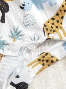SHEIN Baby Boy Casual Basic Cute & Fun Animal Print Giraffe, Rhinoceros & Leopard Pattern Overall Shorts, Great For Spring And Summer Outdoors - Multicolor - View 5