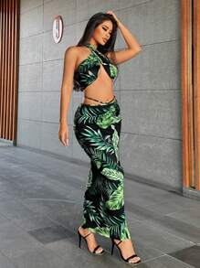 SHEIN SXY Beach;Summer Boho Bohemian Holiday Set With Green Tropical Plant Print Halter Neck Vest And Long Skirt - Two Piece Set - Multicolor - View 1