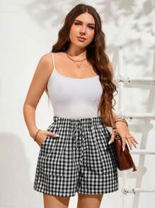 SHEIN LUNE Women's Plus Size Fall Black And White Plaid Print Shorts Comfortable