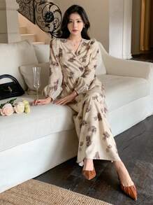DAZY Vestido midi de mujer con cuello en V, manga larga, estampado de flores, mangas abullonadas y cintura recogida, ropa de otoño con estampado floral - Multicolor - Ver 3