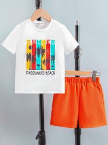 SHEIN 年輕男孩印花圓領短袖t恤和短褲2入組 - 彩色 - 查看 1