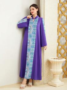 Al Najma 缺口领长喇叭袖端庄连衣裙