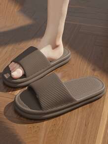 New INS Style Fashionable And Versatile Striped Thick-Soled EVA Slippers For Women, Comfortable And Soft With Anti-Slip And Anti-Odor Properties, Suitable For Home And Bathroom Use