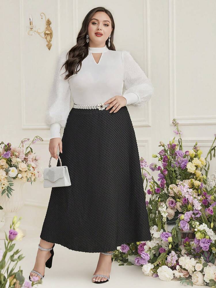 Plus Size Women's Textured Maxi Skirt