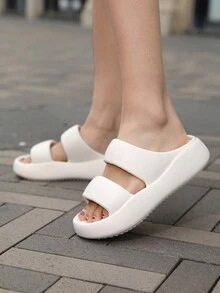 女式時尚拖鞋,適合戶外、室內、海灘或浴室使用 - 白色 - 查看 4