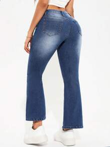 SHEIN PETITE Vaqueros Acampanados Lavados Con Bolsillos Diagonales