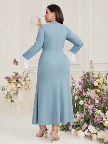 Modelyn Plus Size Women's Stand Collar Flared Sleeve Arabic Style Dress Long Evening Dresses - Blue and White - View 2