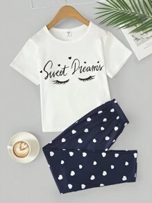 Conjunto de pijama de manga curta com top temático Tween Girl e calça estampada com corações