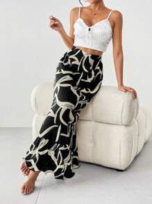 SHEIN Clasi Allover Print Mermaid Hem Skirt - Black - View 3