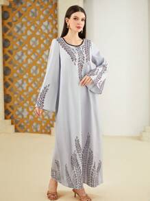 Al Najma Women's Long Arabian Style Dress With Plant Print - Grey - View 5
