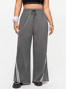 SHEIN EZwear CURVE Plus Size Loose Fit Colorblock Striped Drawstring Waist Sweatpants