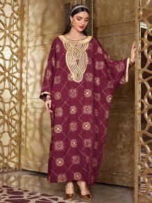 Al Najma 勃艮第红色女式刺绣蝙蝠袖长袍，带拼布