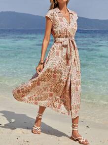 SHEIN Frenchy Vestido sin mangas dividido con cinturón estilo envolvente y estampado tropical de estilo bohemio chic de exquisito diseño botánico de flores paisley para temporada de bodas y vacaciones de verano, vestido lindo.