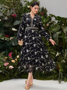 Modelyn Flower Embroidered Patchwork Ribbon Decor Notched Collar Lantern Sleeve Dress Long Evening Dresses