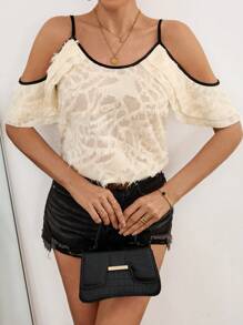 Chiquease 女性露肩襯衫,配有荷葉邊緣細節 - 杏色 - 查看 6