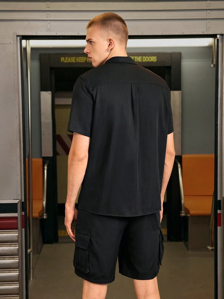 Men's Flip Pocket Front Short Sleeve Loose Fit Shirt And Shorts Woven Casual Two Piece Set