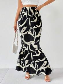 SHEIN Clasi Allover Print Mermaid Hem Skirt - Black - View 7