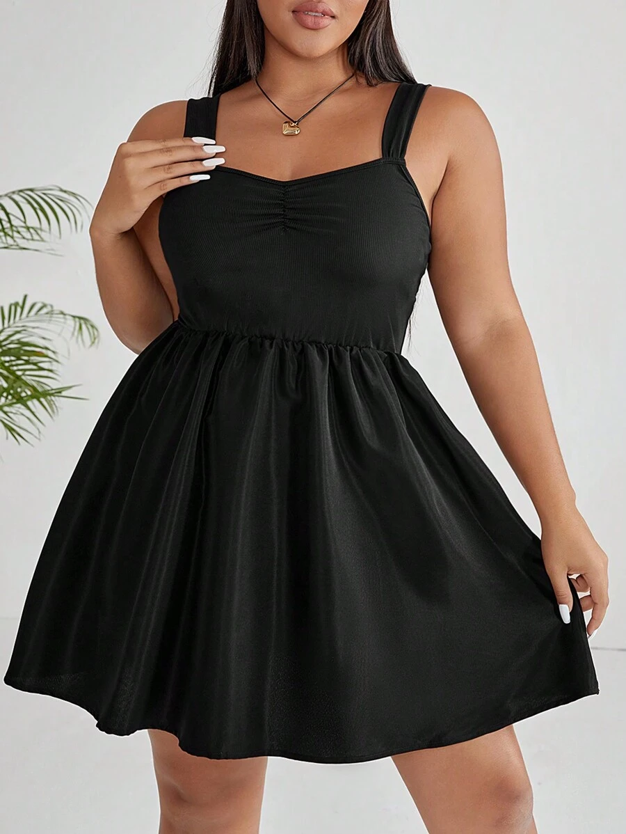SHEIN CURVE+ Vestido Negro De Tirantes Con Costillas Fruncidas Para Mujeres De Talla Grande - Negro - Ver 1