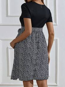 SHEIN Vestido De Maternidad Con Cinturón Y Estampado De Plantas
