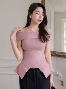 DAZY Effen kleur off-shoulder asymmetrische zoom sexy gebreide top, ruches