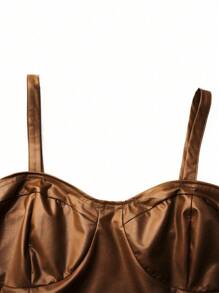 SHEIN ICON 大尺碼女性內搭背心上衣,不對稱下擺款式 - 棕色 - 查看 3